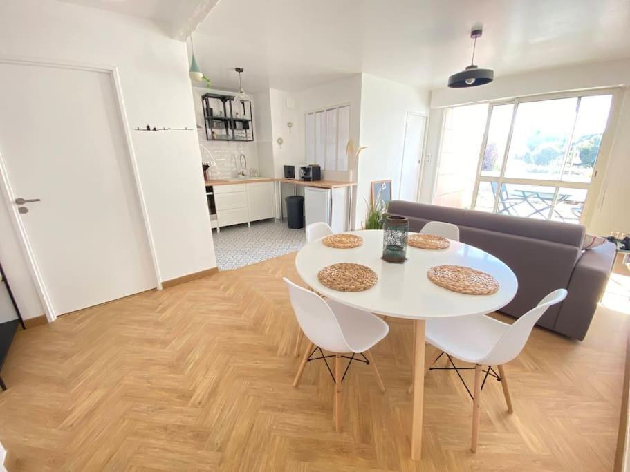 Plein Charme Aux Minimes Terrasse Calme + Parking Lejlighed La Rochelle  Eksteriør billede