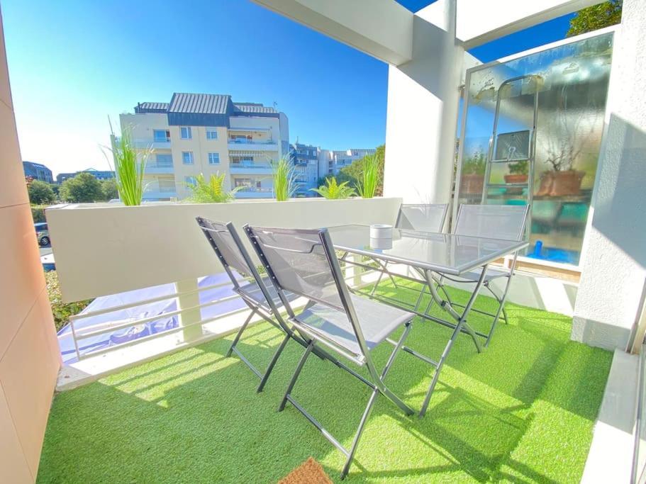 Plein Charme Aux Minimes Terrasse Calme + Parking Lejlighed La Rochelle  Eksteriør billede